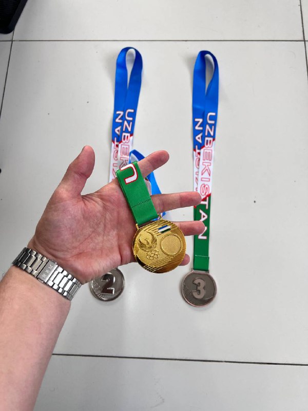 [AXL-39006] Medal