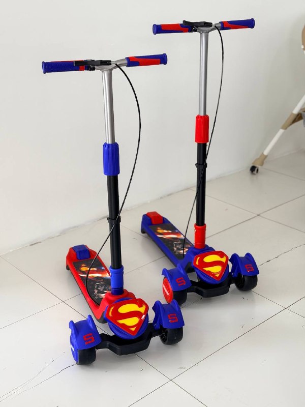Samokat superman
