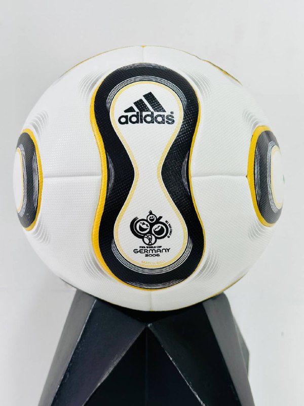 [AXL-37015] Futbol to‘pi quyma qimmat JCh 2006