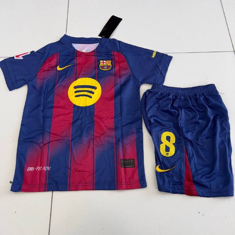 [AXL-31484-20] Futbol formasi bolalar Barselona (20)