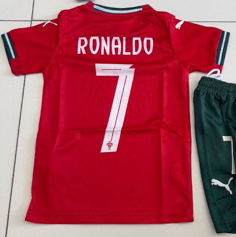 Futbol formasi bolalar Portugaliya