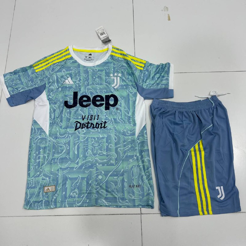 [AXL-31449-S] Futbol formasi Juventus 25/26 (S)