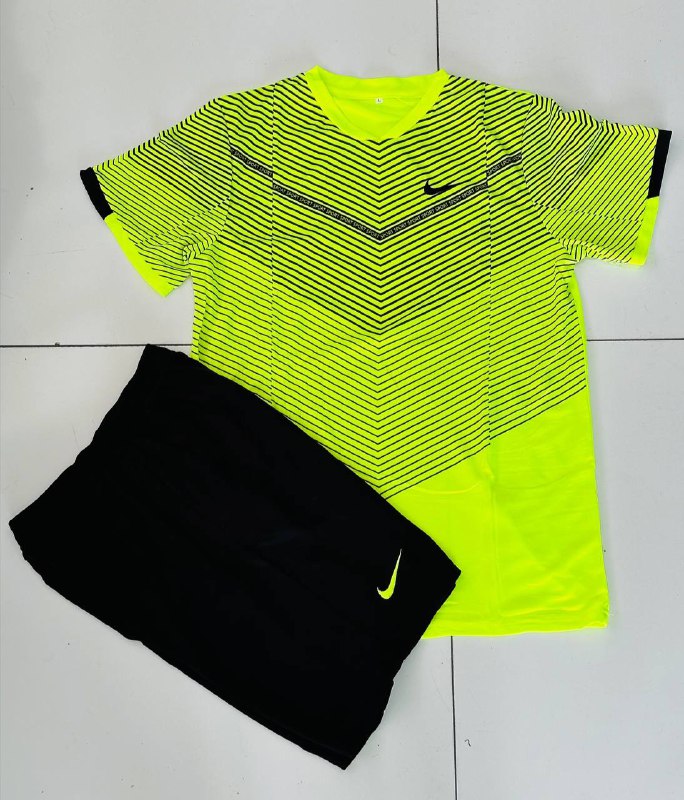 Trenerovka uchun Nike TR forma