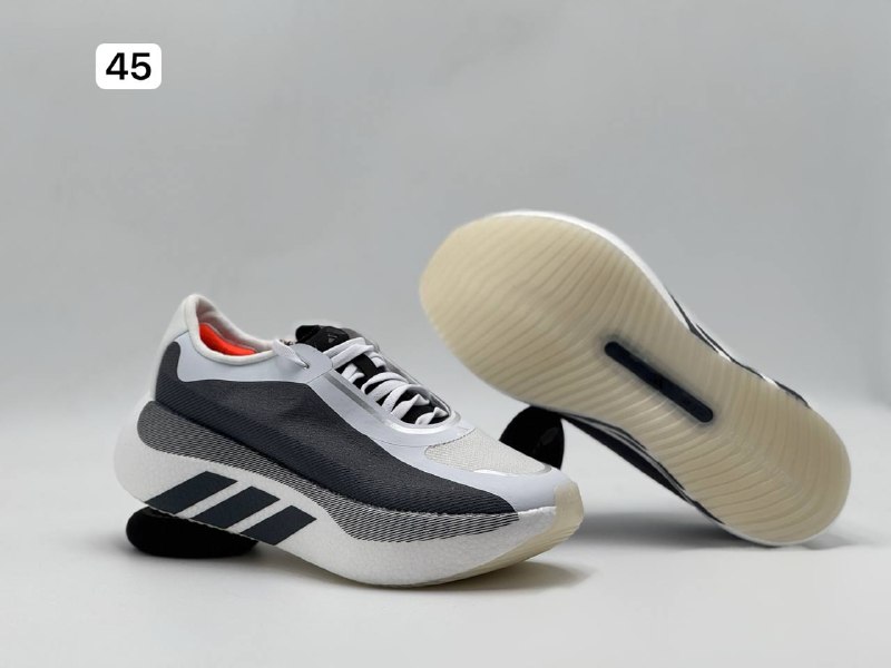 Krossovka Adidas