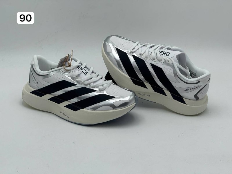 Krossovka Adidas