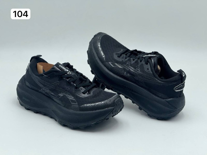 Krossovka Asics hiking