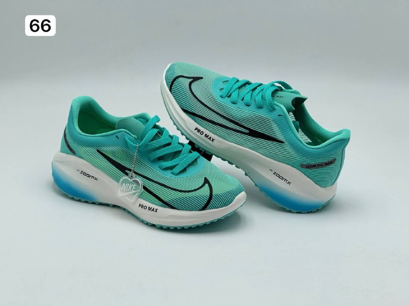 Krossovka Nike zoomx