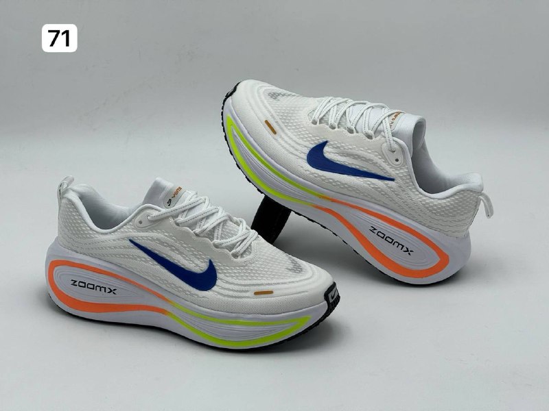 Krossovka Nike zoomx