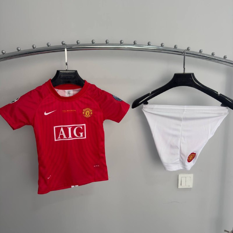 Futbol formasi bolalar Manchester Yunited retro